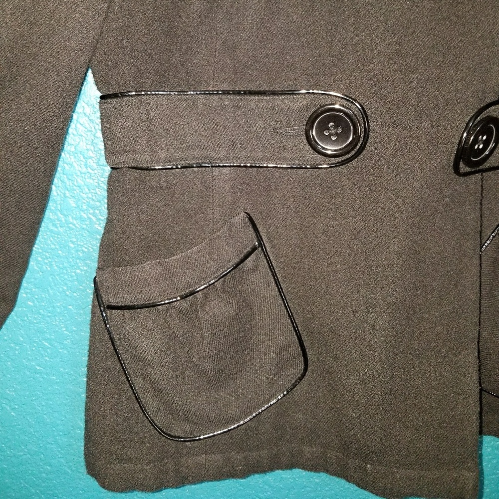 DONNA KARAN COAT